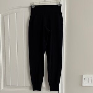 lululemon black women jogger pants